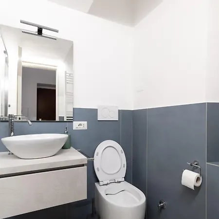 Ht Bilo Tortona Apt Milaan Buitenkant foto